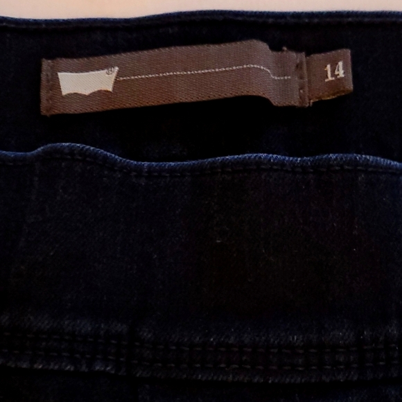 Levi Dark Wash Jeggings Size 14